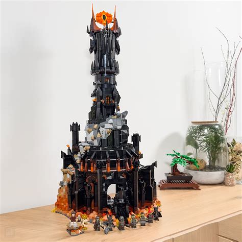 Review: LEGO 10333 Barad